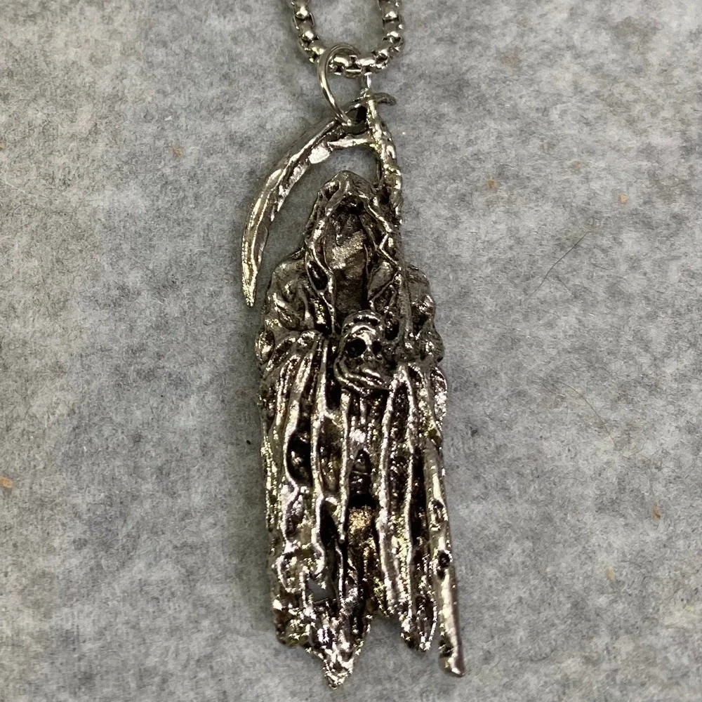 Grim Reaper Pendant Necklace Silvertone Gothic Halloween Death Biker Emo New